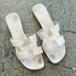 Vintage Cream Slide Sandals